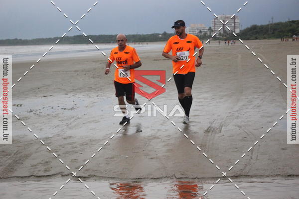 Buy your photos of the eventHAPPY HOUR JOLLY ROGER - 6KM on Fotop