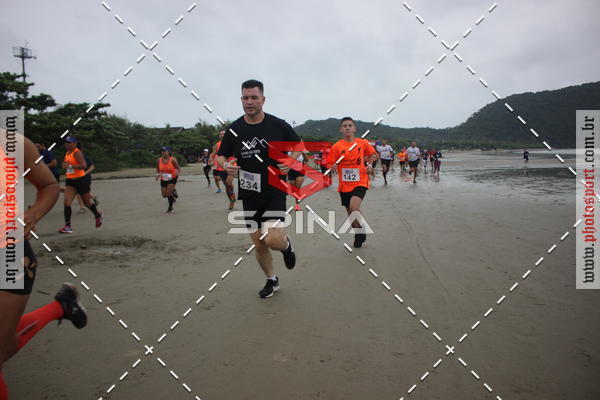 Buy your photos of the eventHAPPY HOUR JOLLY ROGER - 6KM on Fotop