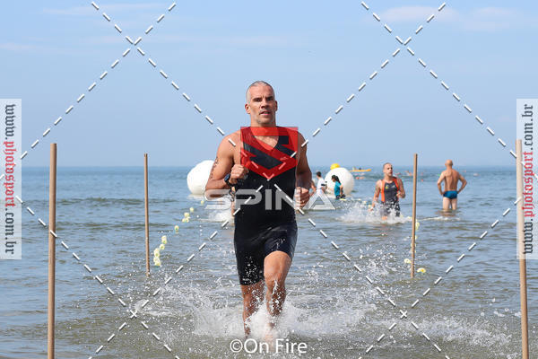Buy your photos of the eventPERFORMANCE RUN AQUATHLON & TRAVESSIA - ETAPA 6 - 2019 on Fotop