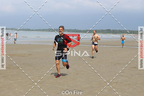 Buy your photos of the eventPERFORMANCE RUN AQUATHLON & TRAVESSIA - ETAPA 6 - 2019 on Fotop