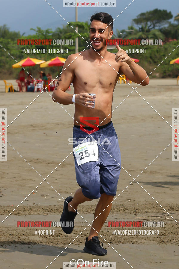 Buy your photos of the eventPERFORMANCE RUN AQUATHLON & TRAVESSIA - ETAPA 6 - 2019 on Fotop
