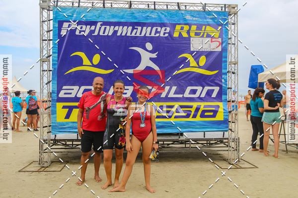 Buy your photos of the eventPERFORMANCE RUN AQUATHLON & TRAVESSIA - ETAPA 6 - 2019 on Fotop