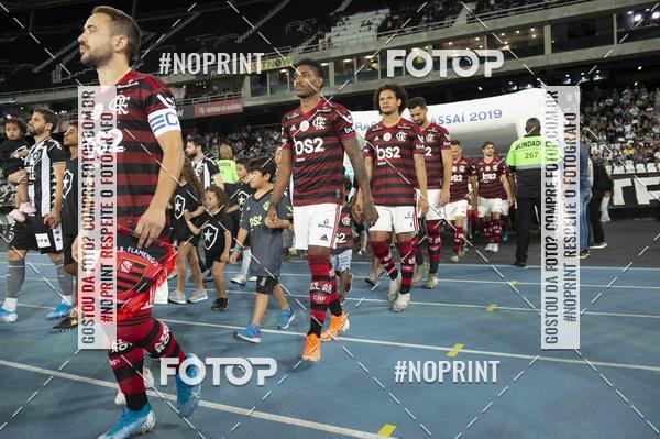 Achetez vos photos de l'vnementBotafogo X Flamengo  Nilton Santos   - 07/11/2019 sur Fotop