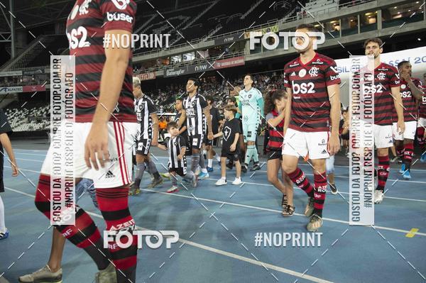 Achetez vos photos de l'vnementBotafogo X Flamengo  Nilton Santos   - 07/11/2019 sur Fotop