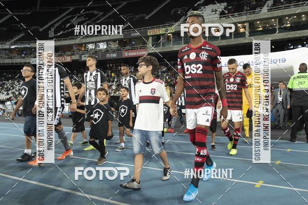 Achetez vos photos de l'vnementBotafogo X Flamengo  Nilton Santos   - 07/11/2019 sur Fotop
