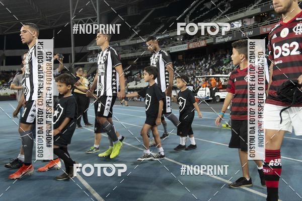 Achetez vos photos de l'vnementBotafogo X Flamengo  Nilton Santos   - 07/11/2019 sur Fotop
