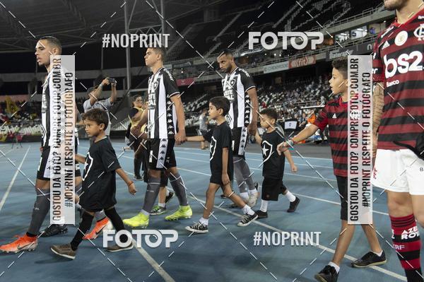Achetez vos photos de l'vnementBotafogo X Flamengo  Nilton Santos   - 07/11/2019 sur Fotop