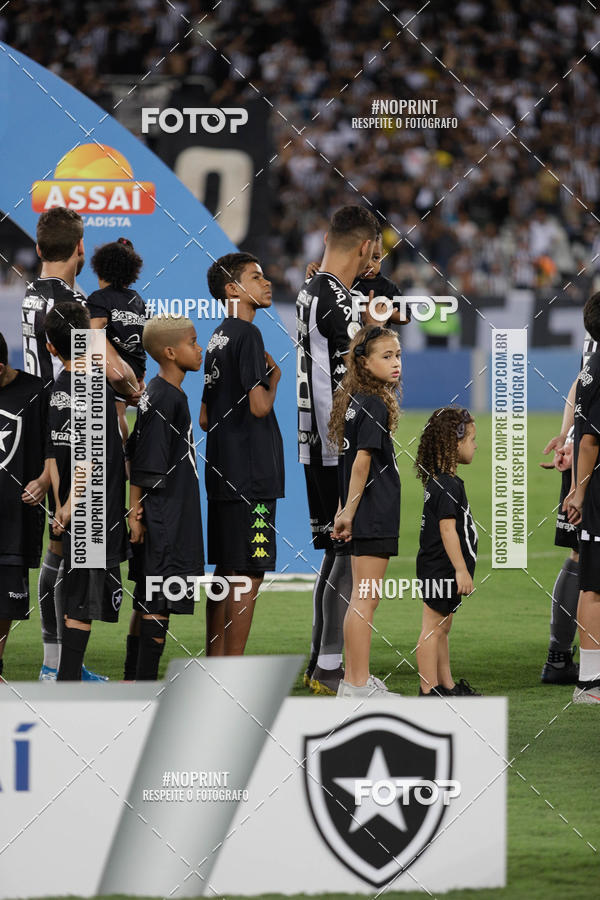 Achetez vos photos de l'vnementBotafogo X Flamengo  Nilton Santos   - 07/11/2019 sur Fotop