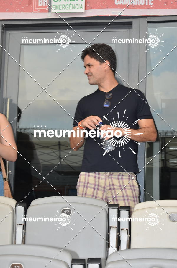 Buy your photos of the eventTour Mineir�o 08/11 on Fotop