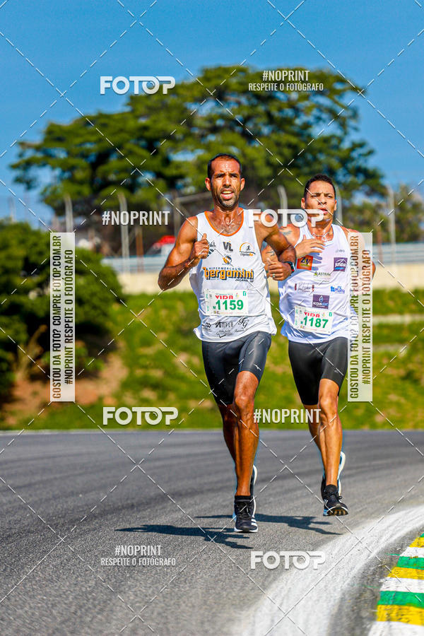 Buy your photos of the eventCorrida Virada pela Vida on Fotop