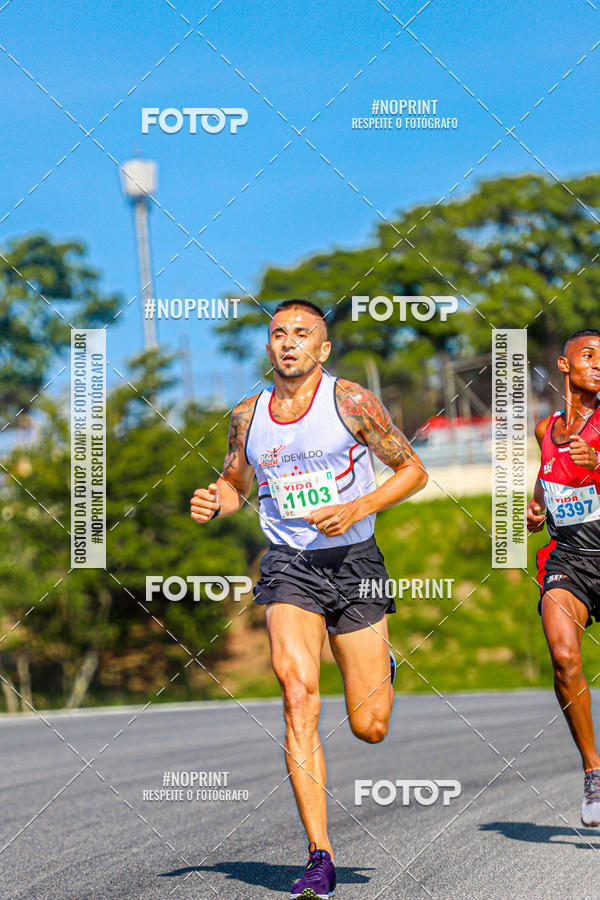 Buy your photos of the eventCorrida Virada pela Vida on Fotop