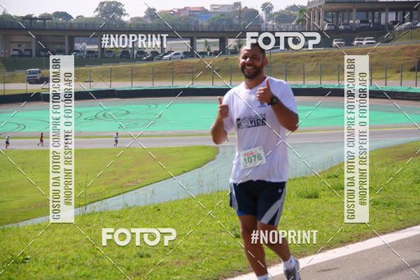 Buy your photos of the eventCorrida Virada pela Vida on Fotop
