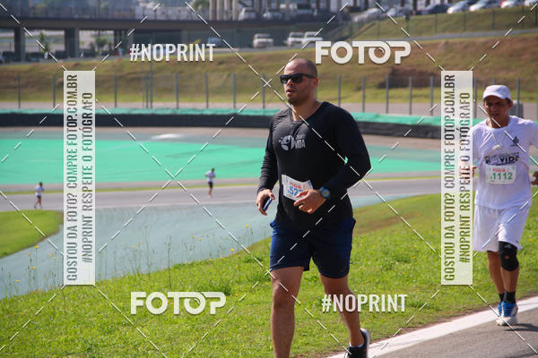 Buy your photos of the eventCorrida Virada pela Vida on Fotop