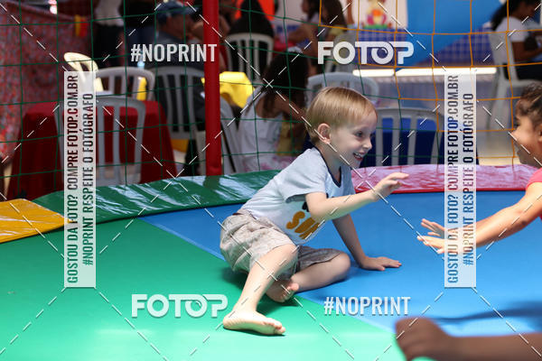 Buy your photos of the eventFesta da Famlia - Creche Azulo on Fotop