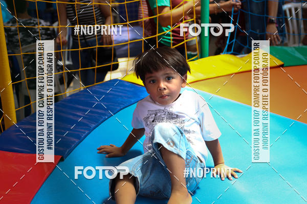 Buy your photos of the eventFesta da Famlia - Creche Azulo on Fotop