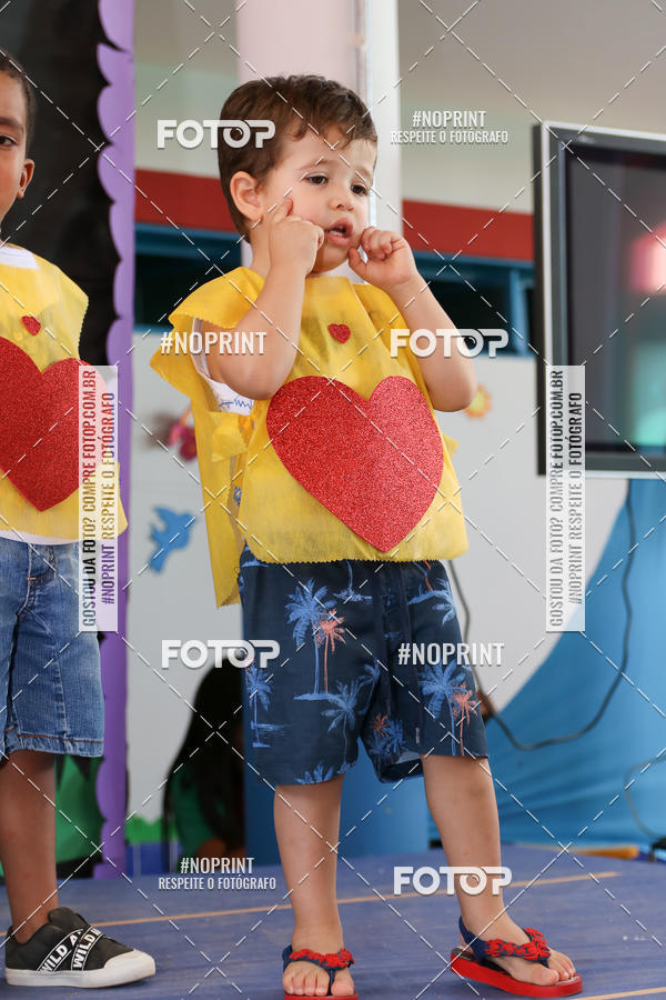 Buy your photos of the eventFesta da Famlia - Creche Azulo on Fotop