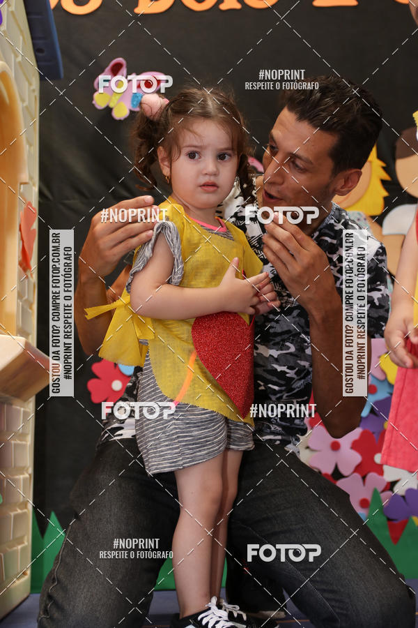 Buy your photos of the eventFesta da Famlia - Creche Azulo on Fotop