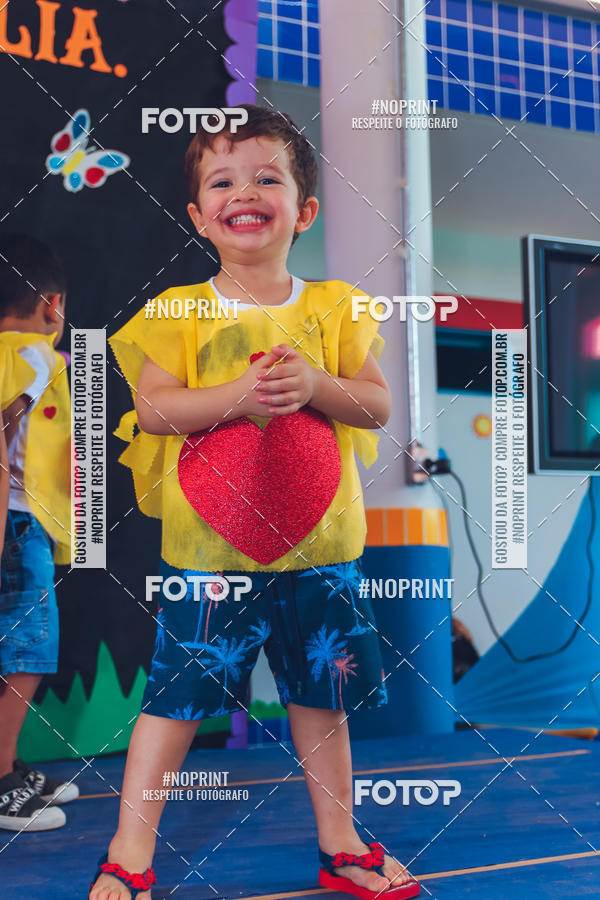 Buy your photos of the eventFesta da Famlia - Creche Azulo on Fotop