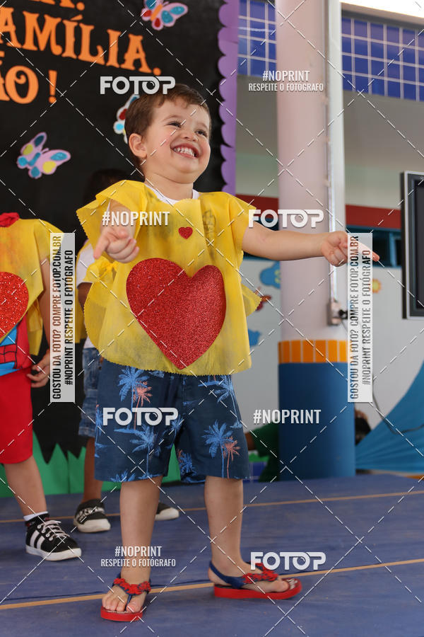 Buy your photos of the eventFesta da Famlia - Creche Azulo on Fotop