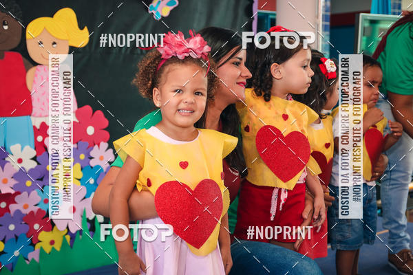 Buy your photos of the eventFesta da Famlia - Creche Azulo on Fotop
