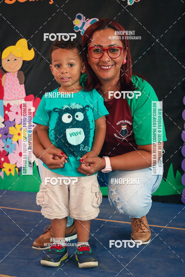 Buy your photos of the eventFesta da Famlia - Creche Azulo on Fotop