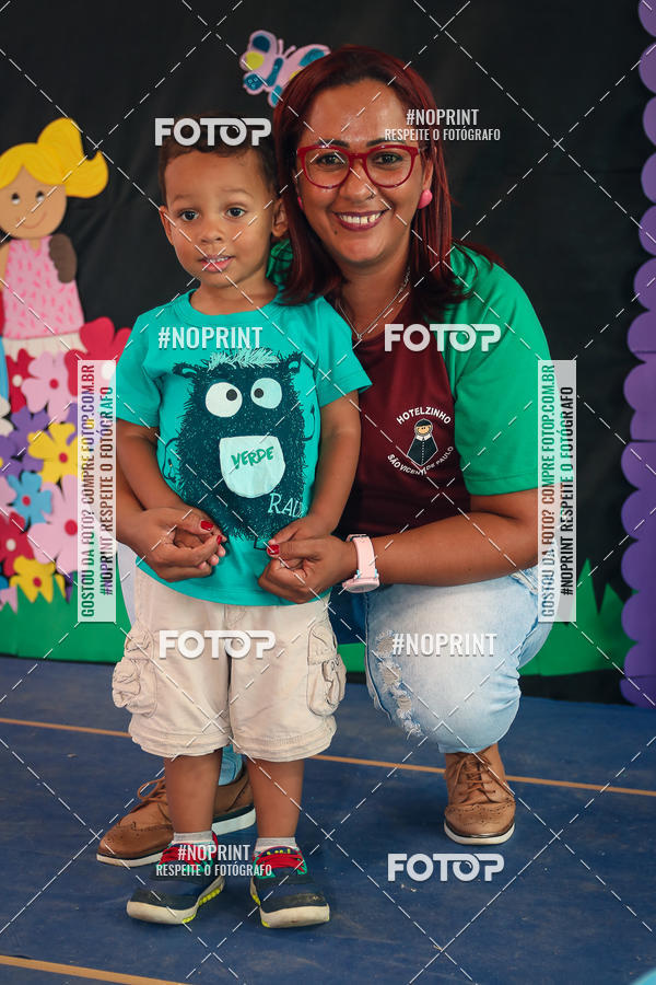 Buy your photos of the eventFesta da Famlia - Creche Azulo on Fotop