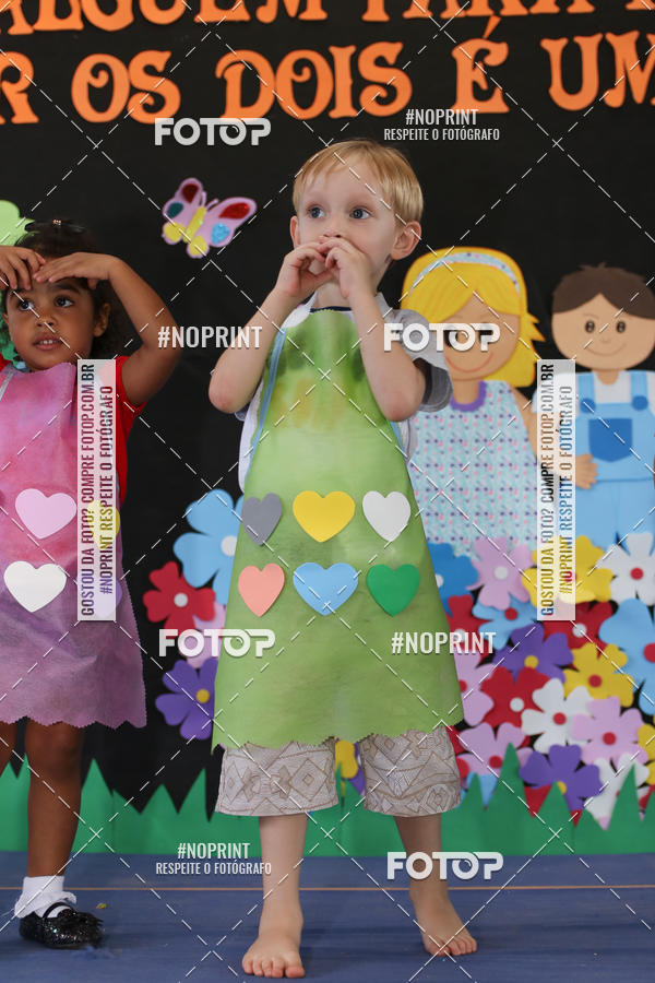 Buy your photos of the eventFesta da Famlia - Creche Azulo on Fotop