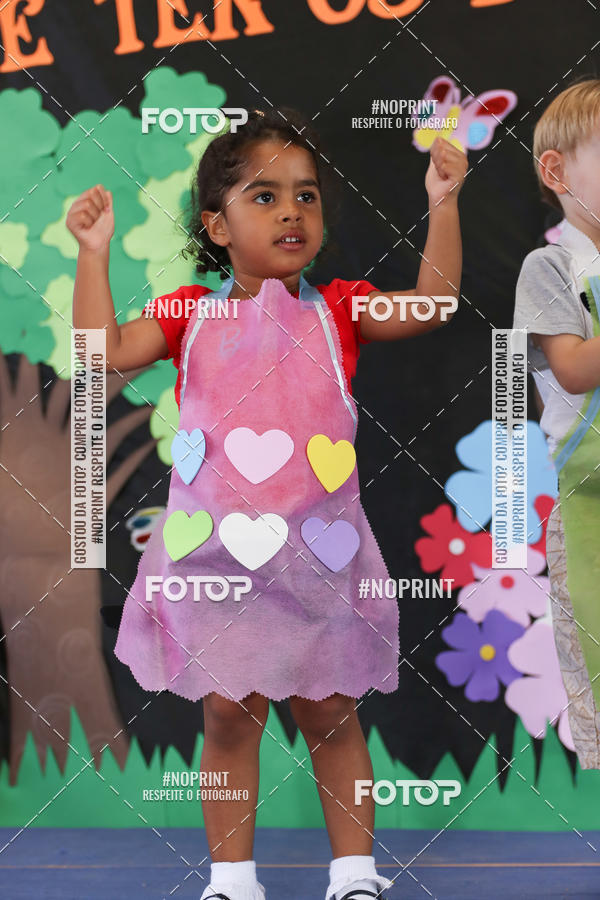 Buy your photos of the eventFesta da Famlia - Creche Azulo on Fotop