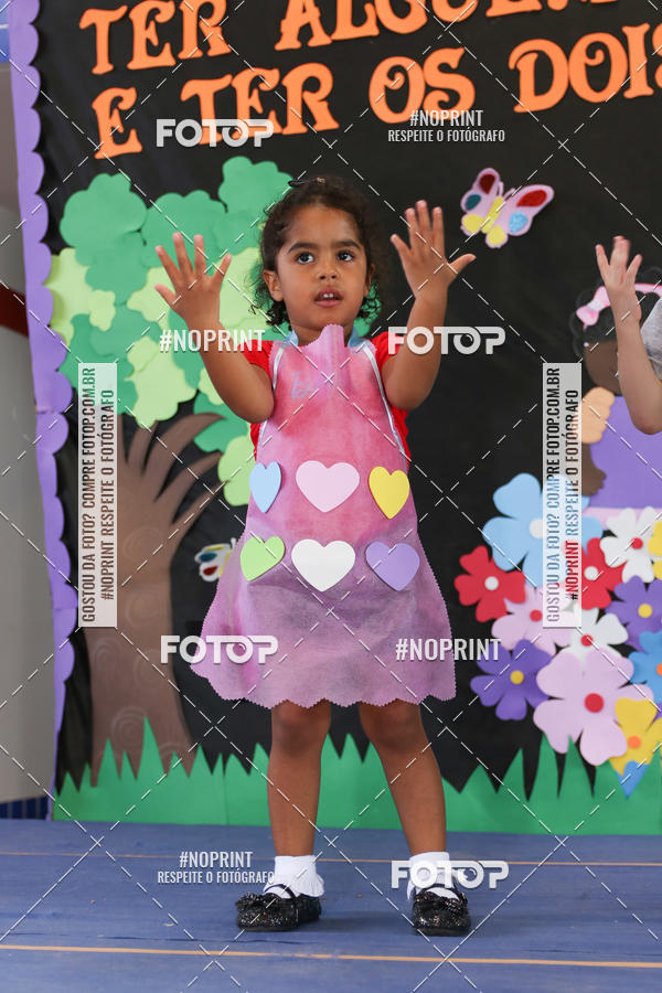 Buy your photos of the eventFesta da Famlia - Creche Azulo on Fotop