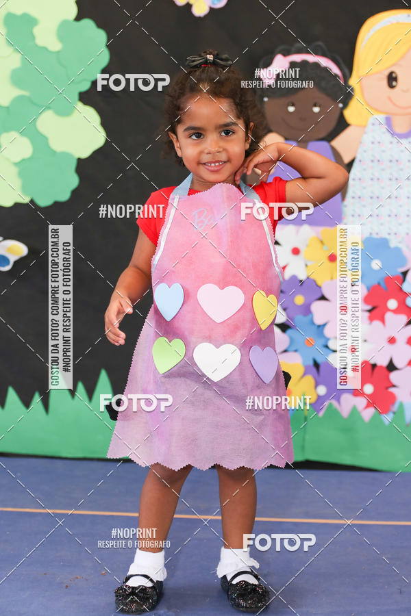 Buy your photos of the eventFesta da Famlia - Creche Azulo on Fotop