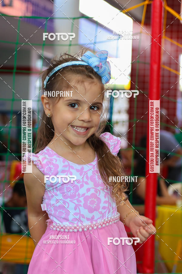 Buy your photos of the eventFesta da Famlia - Creche Azulo on Fotop