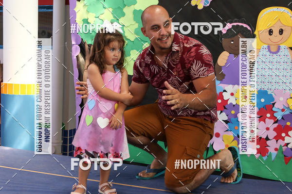Buy your photos of the eventFesta da Famlia - Creche Azulo on Fotop