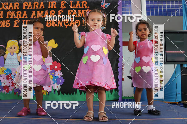 Buy your photos of the eventFesta da Famlia - Creche Azulo on Fotop