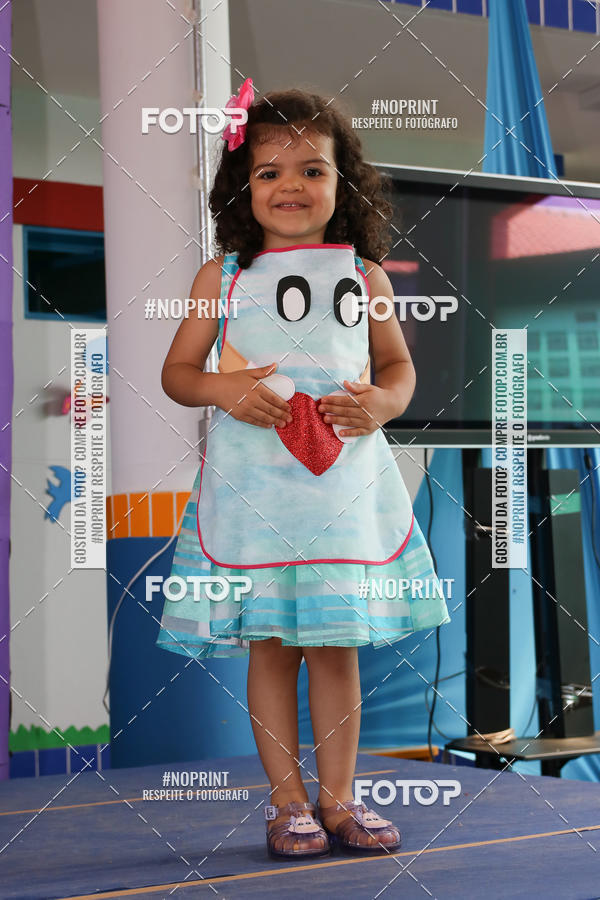 Buy your photos of the eventFesta da Famlia - Creche Azulo on Fotop