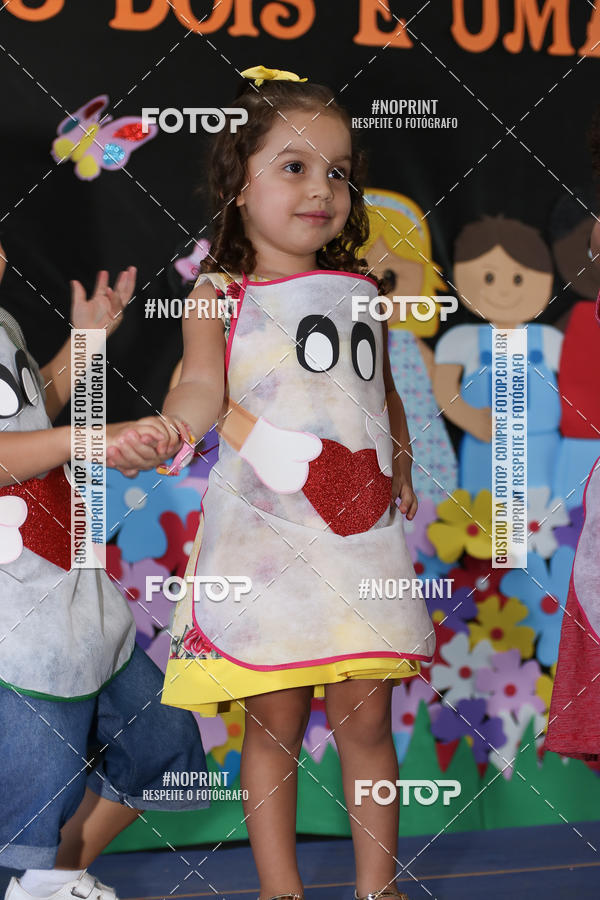 Buy your photos of the eventFesta da Famlia - Creche Azulo on Fotop
