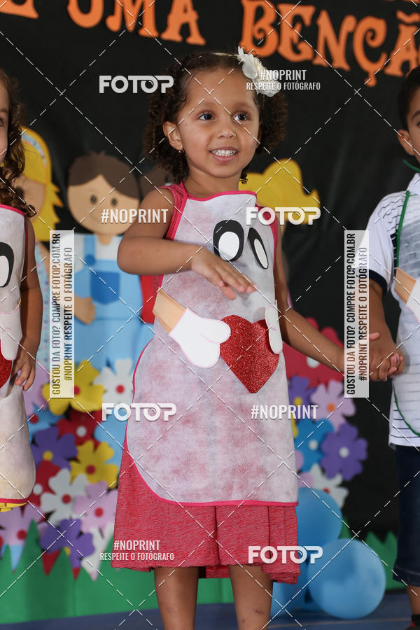 Buy your photos of the eventFesta da Famlia - Creche Azulo on Fotop