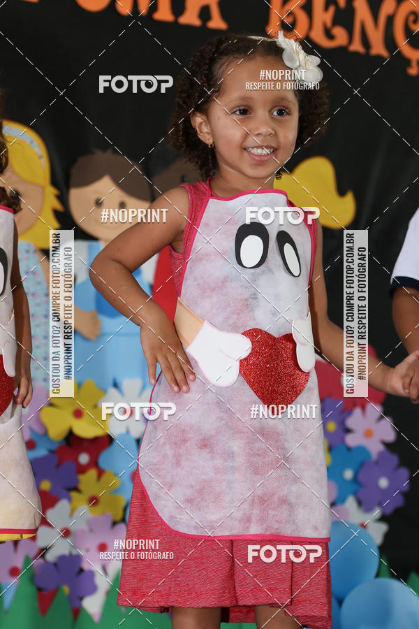 Buy your photos of the eventFesta da Famlia - Creche Azulo on Fotop
