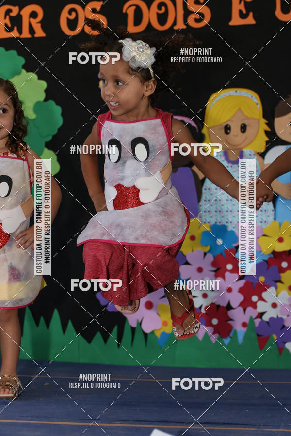 Buy your photos of the eventFesta da Famlia - Creche Azulo on Fotop