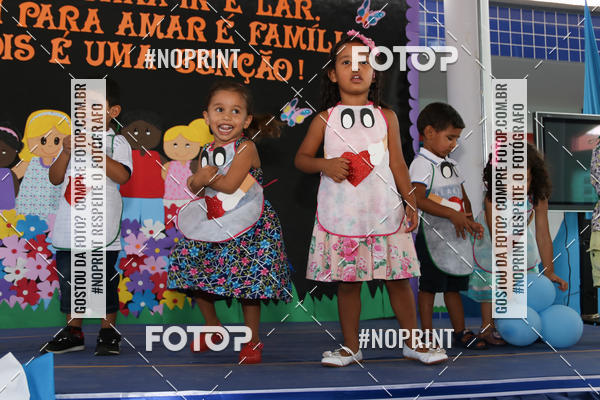 Buy your photos of the eventFesta da Famlia - Creche Azulo on Fotop