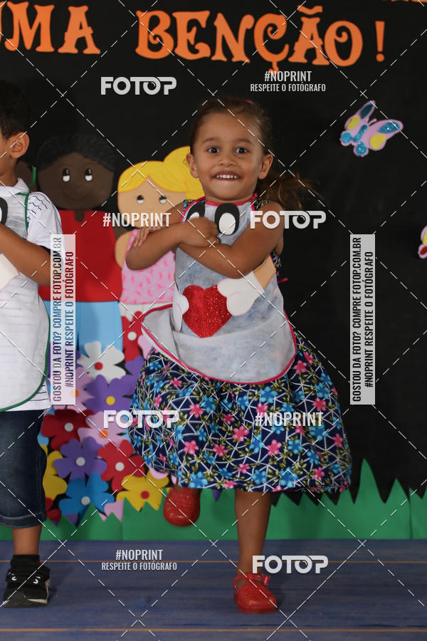 Buy your photos of the eventFesta da Famlia - Creche Azulo on Fotop