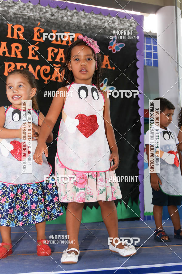 Buy your photos of the eventFesta da Famlia - Creche Azulo on Fotop