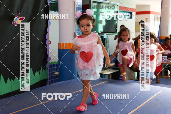 Buy your photos of the eventFesta da Famlia - Creche Azulo on Fotop