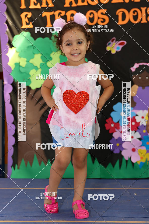 Buy your photos of the eventFesta da Famlia - Creche Azulo on Fotop