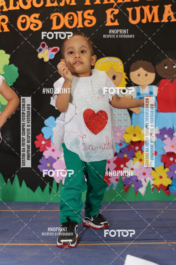 Buy your photos of the eventFesta da Famlia - Creche Azulo on Fotop