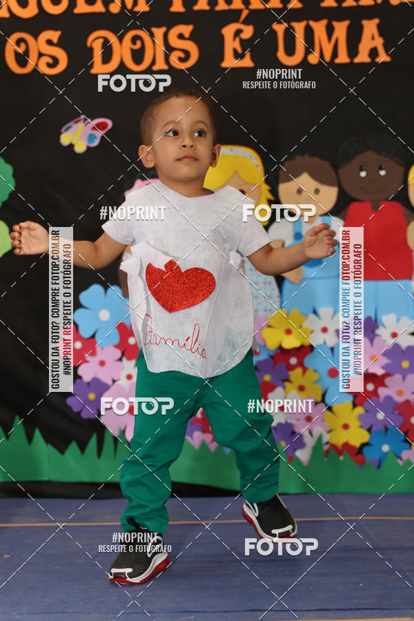 Buy your photos of the eventFesta da Famlia - Creche Azulo on Fotop