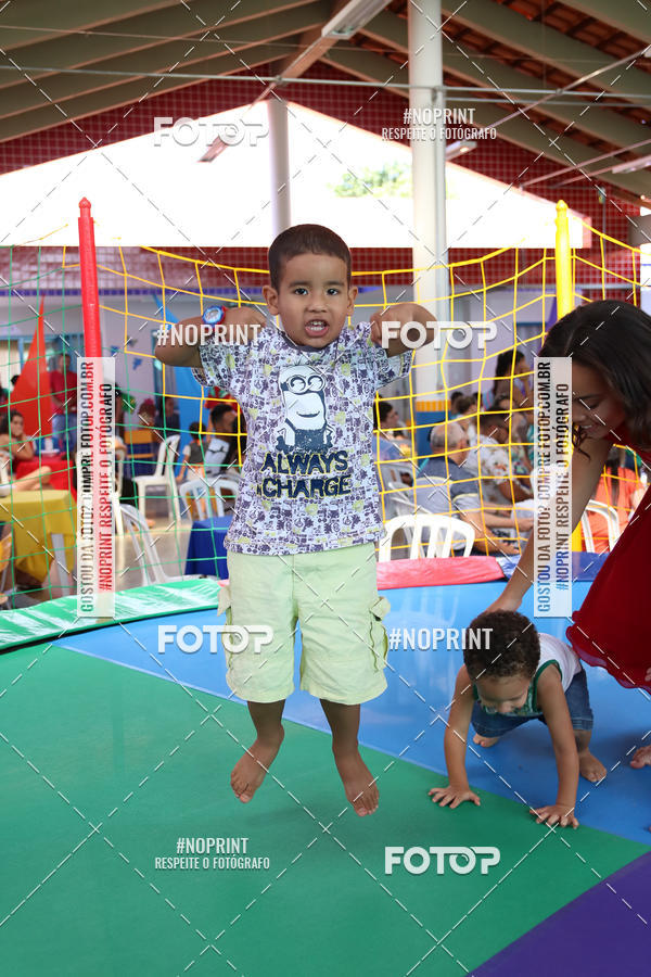 Buy your photos of the eventFesta da Famlia - Creche Azulo on Fotop