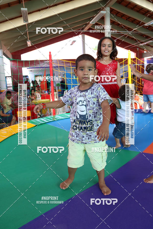 Buy your photos of the eventFesta da Famlia - Creche Azulo on Fotop
