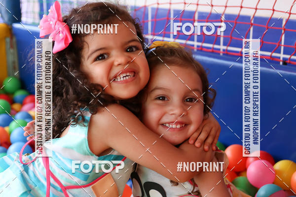 Buy your photos of the eventFesta da Famlia - Creche Azulo on Fotop