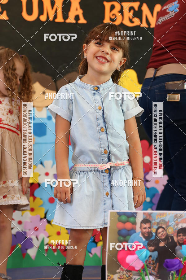 Buy your photos of the eventFesta da Famlia - Creche Azulo on Fotop