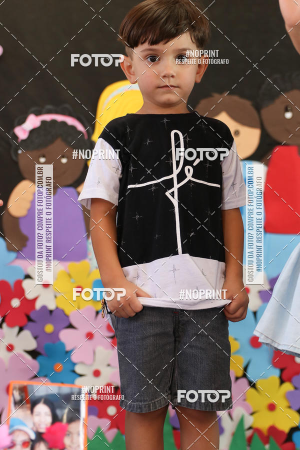 Buy your photos of the eventFesta da Famlia - Creche Azulo on Fotop